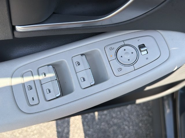 Certified 2026 Hyundai Sonata SE FWD image 32