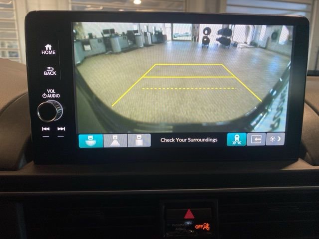 Used 2024 Honda Pilot Touring image 21