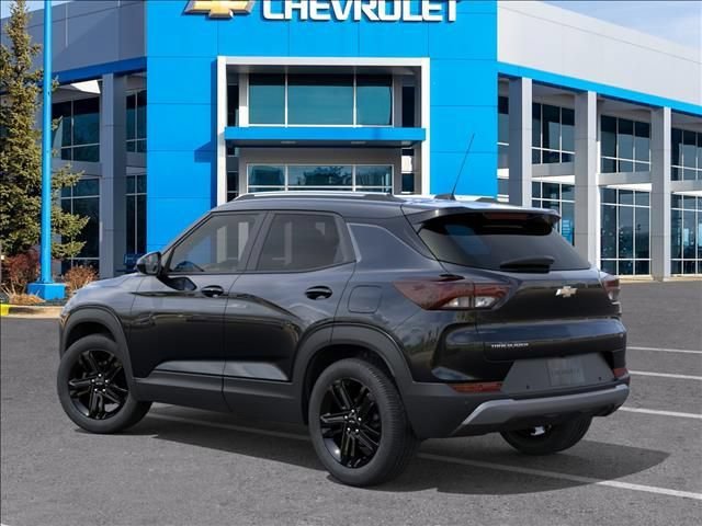 New 2026 Chevrolet TrailBlazer LT w/ Midnight Edition FWD image 3