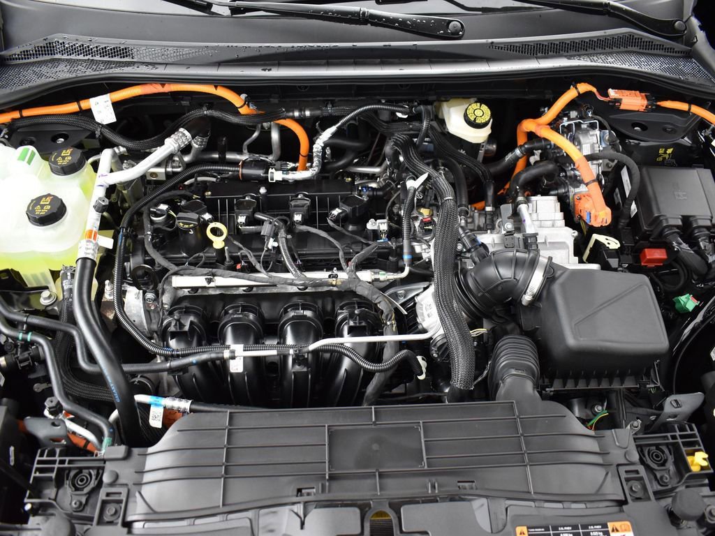New 2024 Ford Escape SE w/ PHEV Premium Package image 29