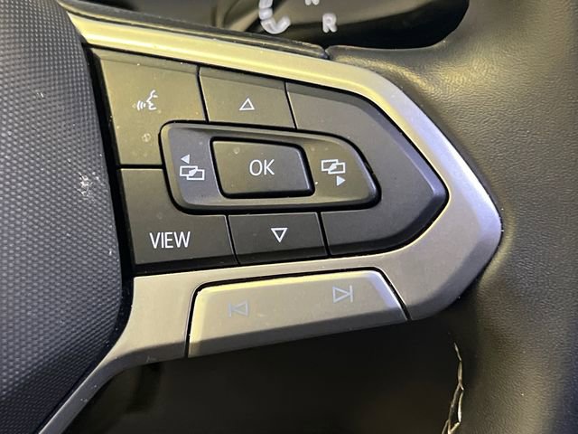 Certified 2025 Volkswagen Tiguan SE FWD image 22