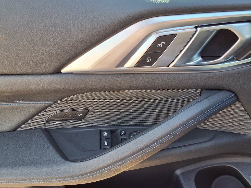 Used 2026 BMW M440i Coupe w/ Premium Package RWD image 22