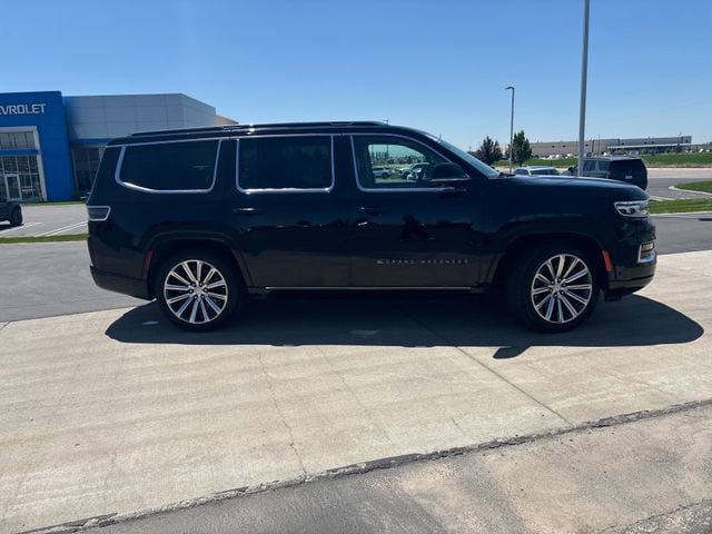 Used 2022 Jeep Grand Wagoneer Series I w/ Flexible Seating Group AWD/4WD video 2