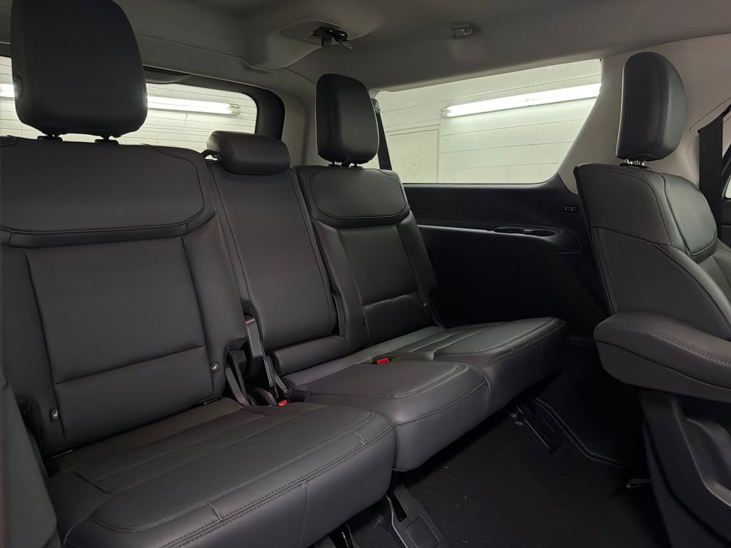 New 2026 Ford Expedition Max Active RWD image 31