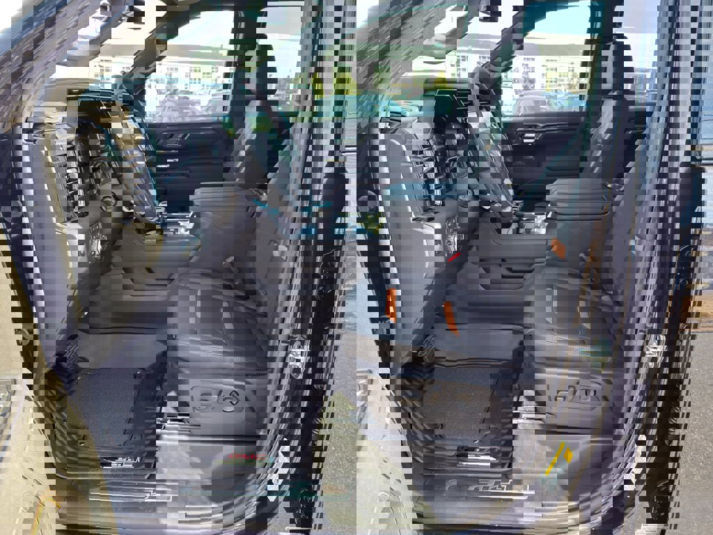 New 2026 GMC Sierra 1500 AT4 w/ AT4 Preferred Package image 8