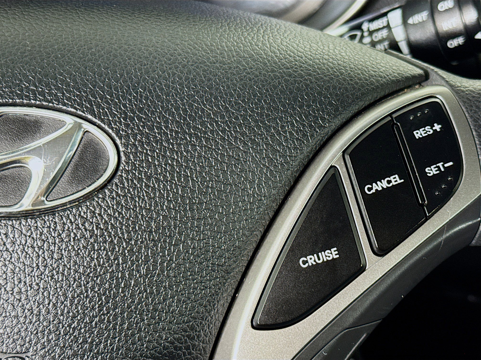 Used 2017 Hyundai Elantra GT image 14