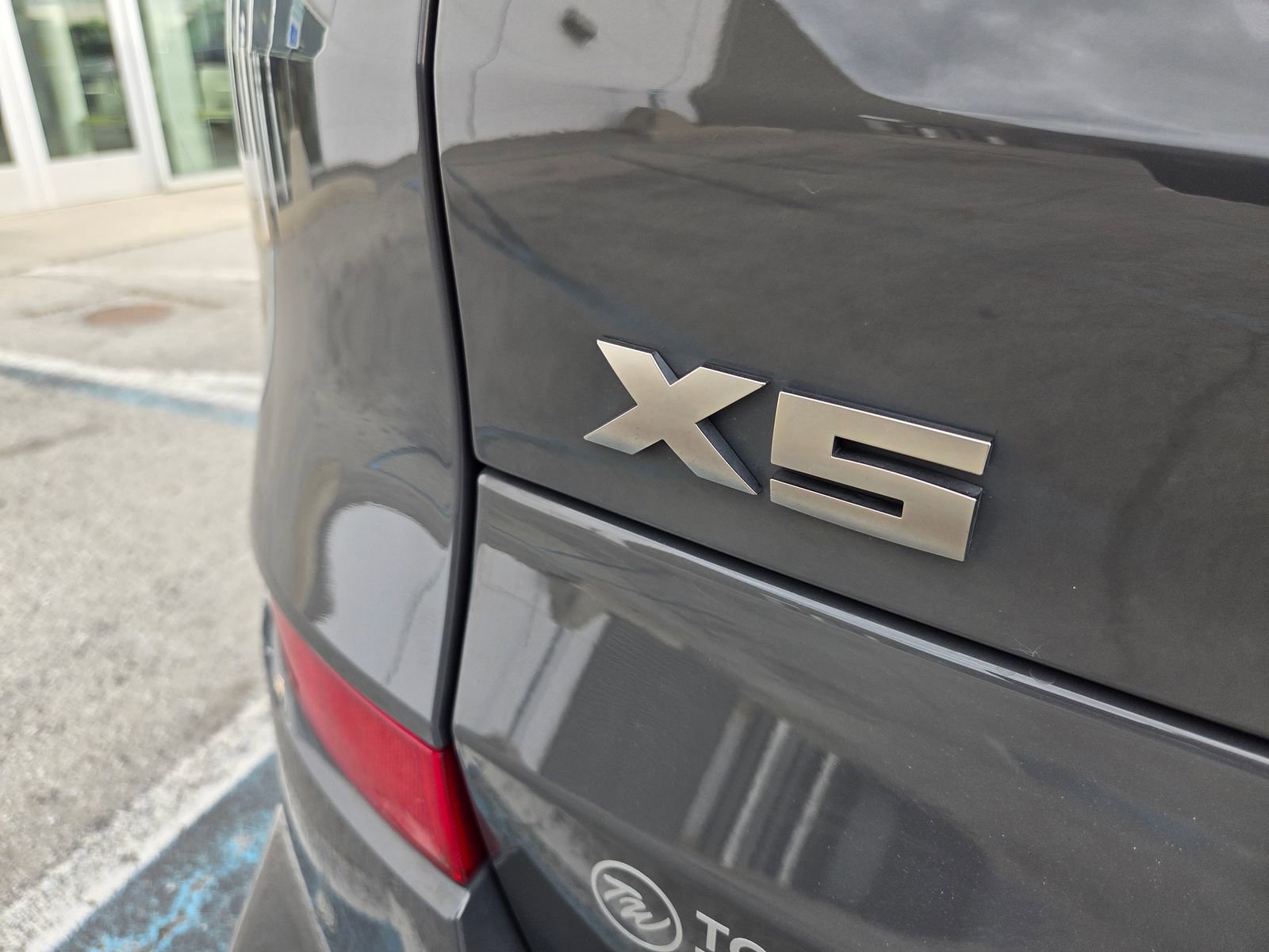 Used 2022 BMW X5 M50i w/ Executive Package AWD/4WD image 11