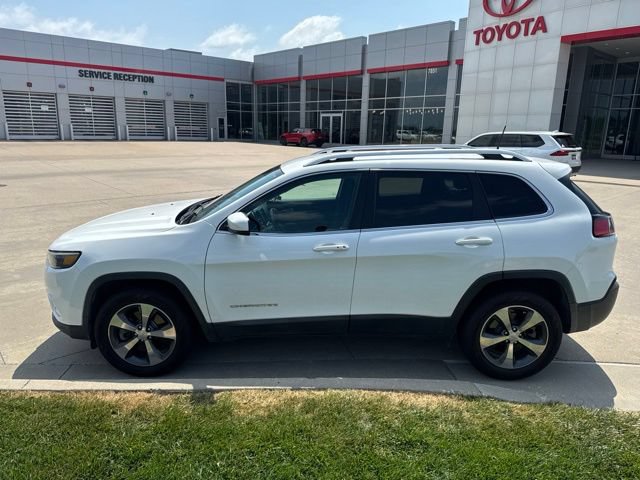 Used 2019 Jeep Cherokee Limited AWD/4WD image 7