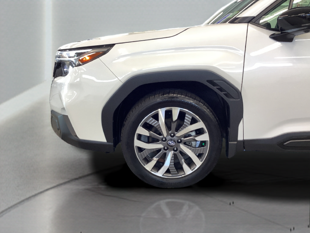 Certified 2026 Subaru Forester Touring AWD/4WD image 25
