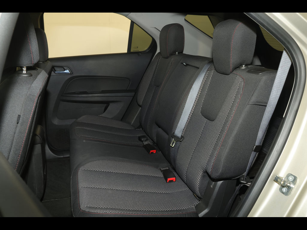 Used 2013 Chevrolet Equinox LT w/ Driver Convenience Package AWD/4WD image 18