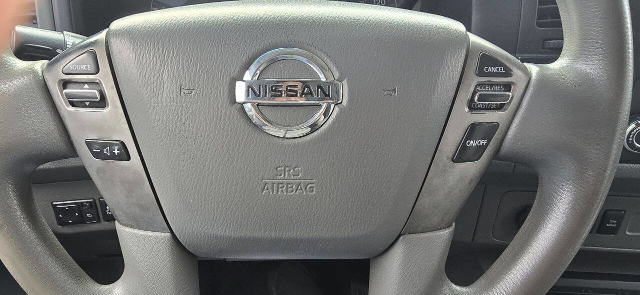 Used 2015 Nissan NV 2500 SV w/ Side & Curtain Airbag Package image 17