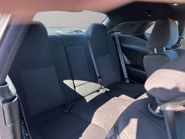 Used 2019 Dodge Challenger R/T w/ Driver Convenience Group RWD image 24