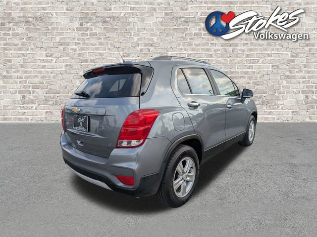 Used 2019 Chevrolet Trax LT w/ LT Convenience Package FWD image 4