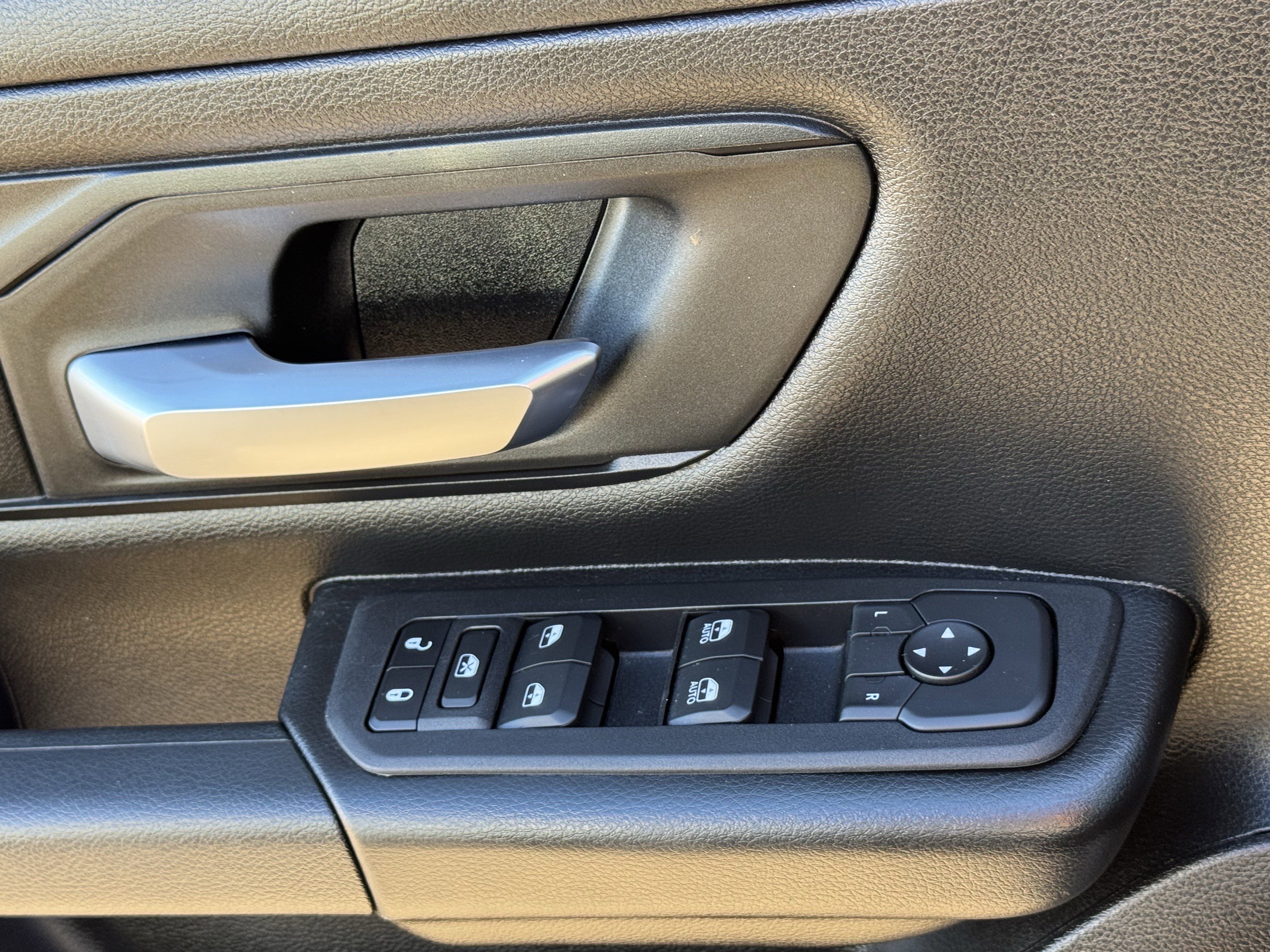 Used 2025 RAM 1500 Tradesman image 26