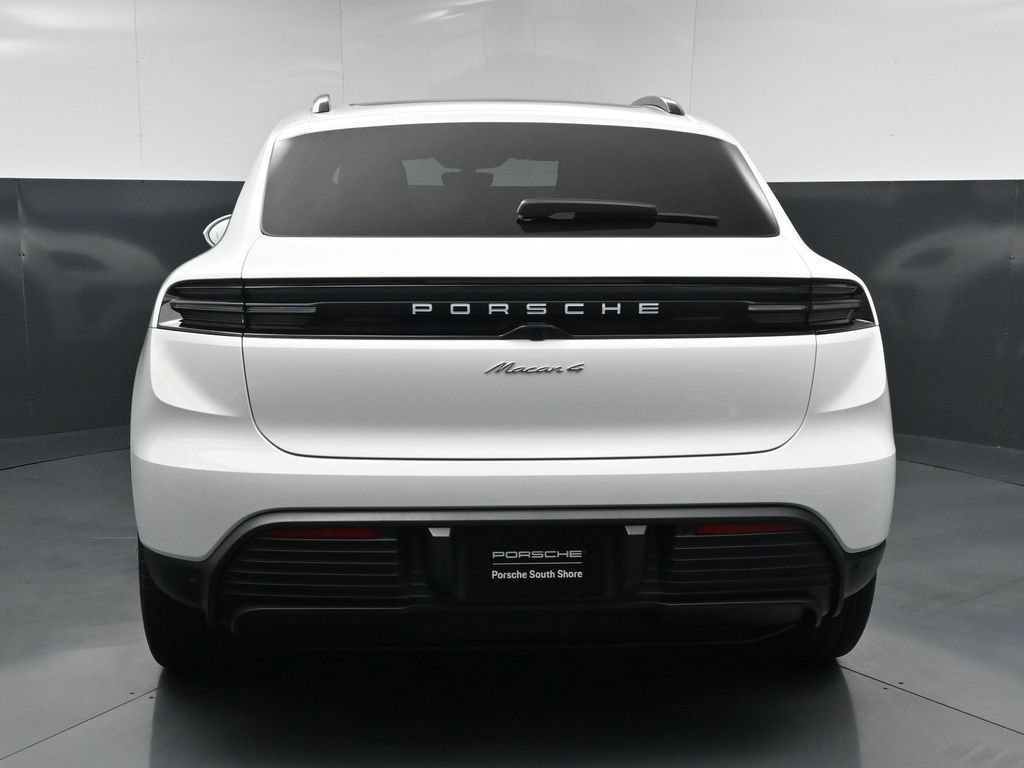 New 2026 Porsche Macan 4 Electric AWD/4WD image 9