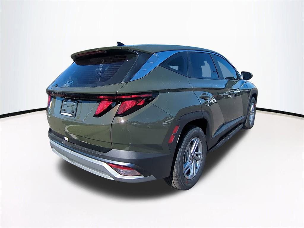 New 2026 Hyundai Tucson SE image 5