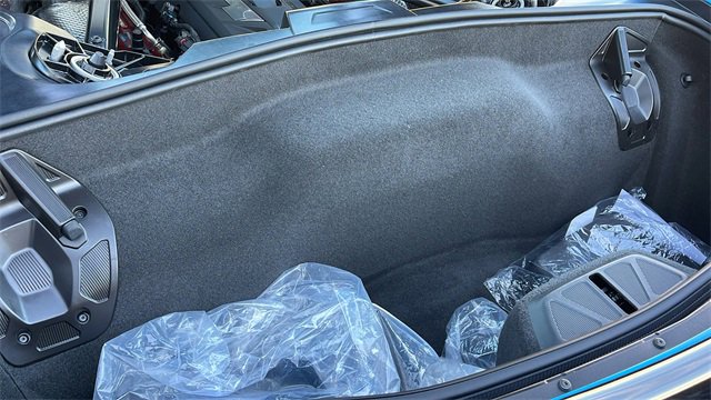 Used 2024 Chevrolet Corvette Stingray Coupe w/ Z51 Performance Package image 30