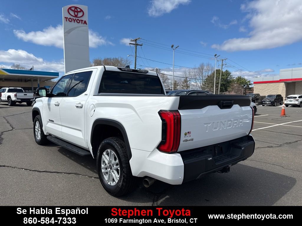 Used 2022 Toyota Tundra SR5 w/ SR5 Premium Package image 5