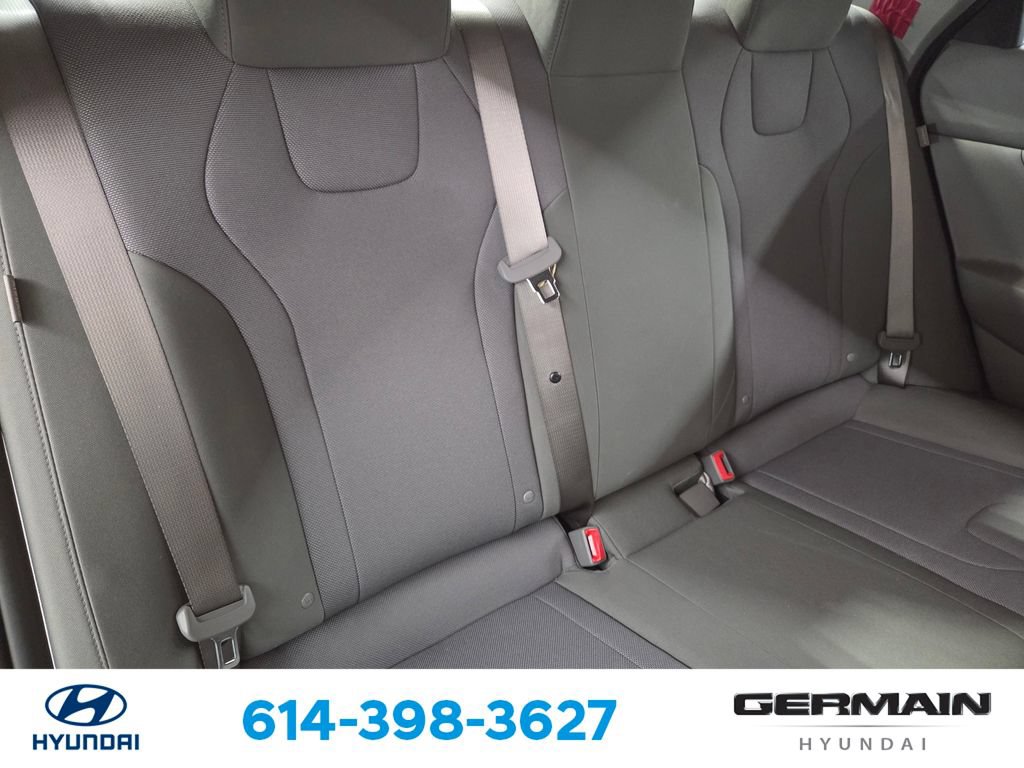 Certified 2026 Hyundai Elantra SE FWD image 19