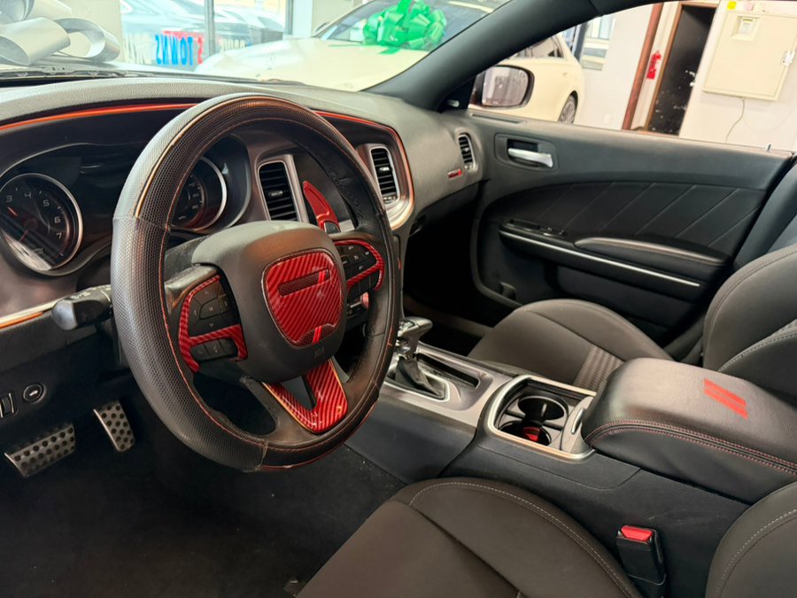 Used 2019 Dodge Charger Scat Pack w/ Navigation & Travel Group RWD image 21