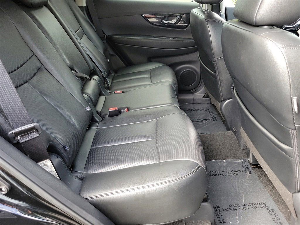 Used 2020 Nissan Rogue SL w/ Premium Package image 23