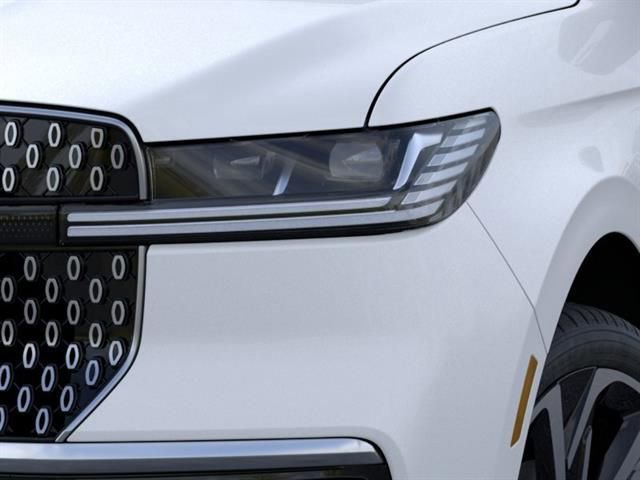 New 2026 Lincoln Navigator Reserve AWD/4WD image 18