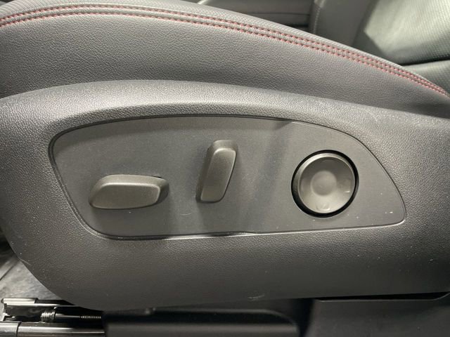 Used 2024 Chevrolet Traverse RS w/ LPO, Floor Liner Package image 12