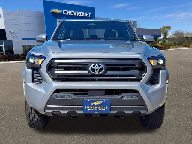 Used 2025 Toyota Tacoma SR5 AWD/4WD image 23