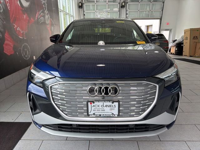 Used 2024 Audi Q4 e-tron Premium Plus w/ Premium Plus AWD/4WD image 7