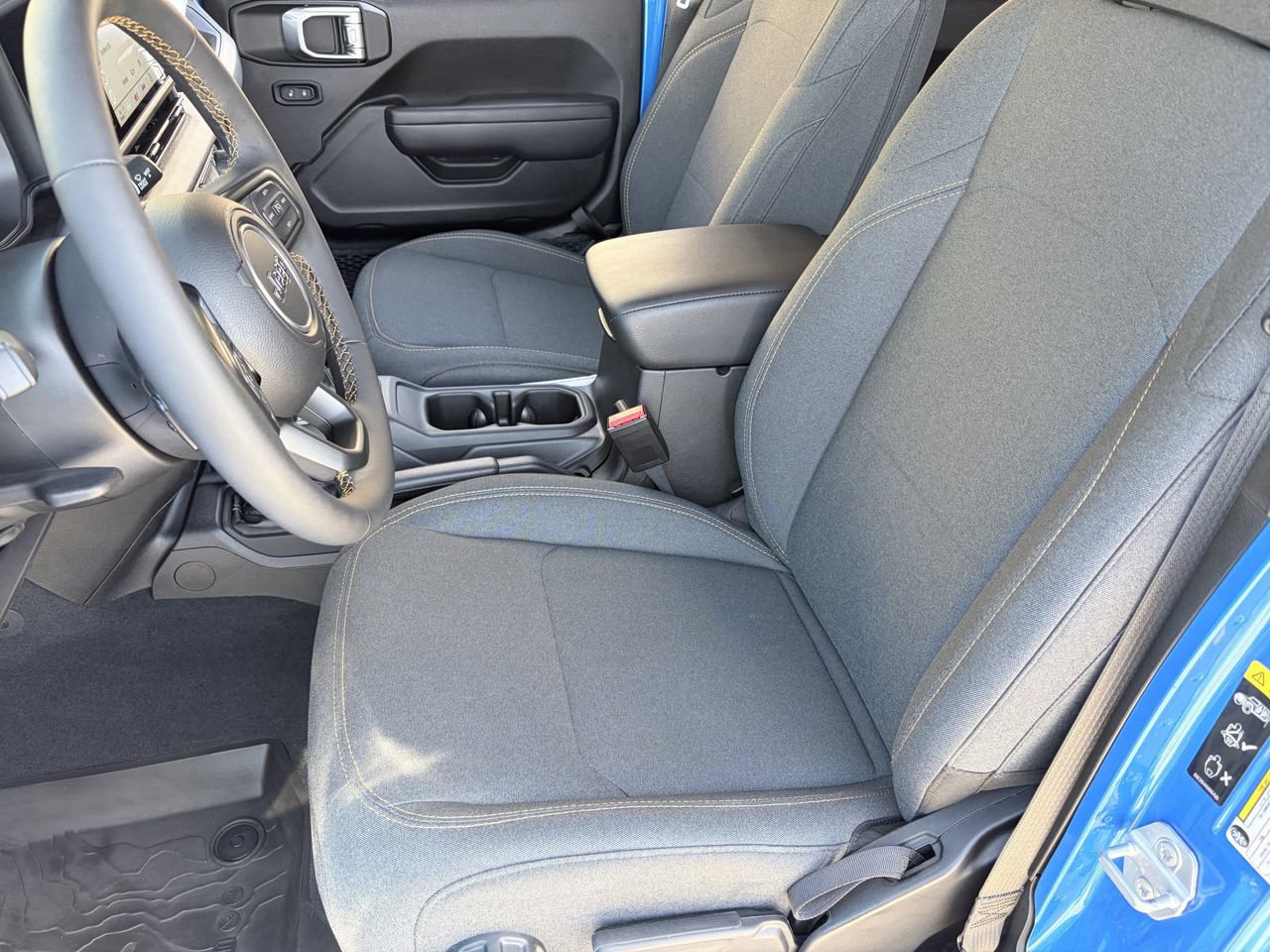 Used 2024 Jeep Wrangler Unlimited Sport AWD/4WD image 19