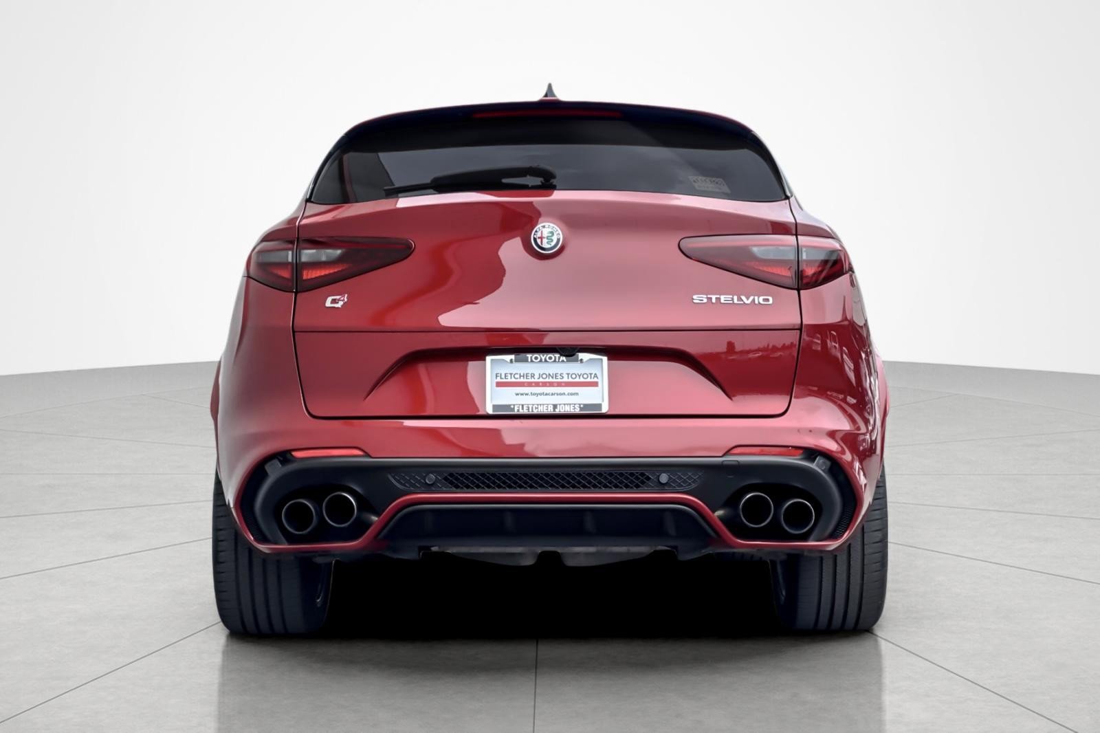 Used 2019 Alfa Romeo Stelvio Quadrifoglio w/ Driver Assist Dynamic Package image 4