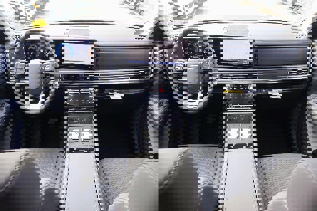 New 2026 Hyundai Santa Fe XRT image 6