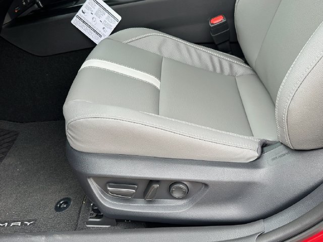 Used 2026 Toyota Camry SE w/ Convenience Package FWD image 23