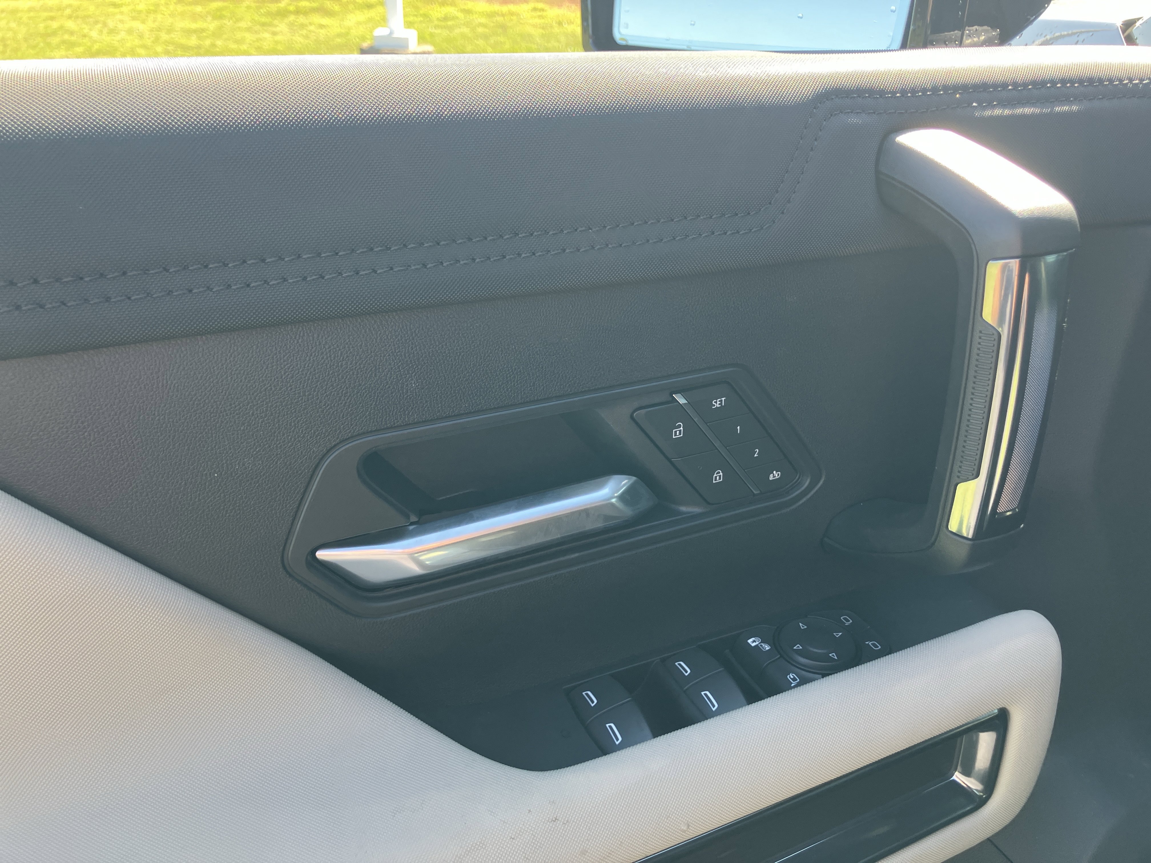 New 2026 GMC Hummer EV SUV image 17