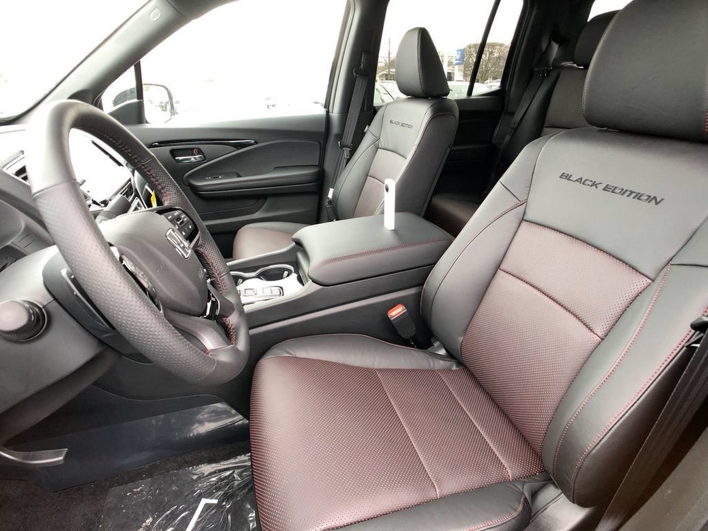New 2026 Honda Ridgeline Black Edition image 15