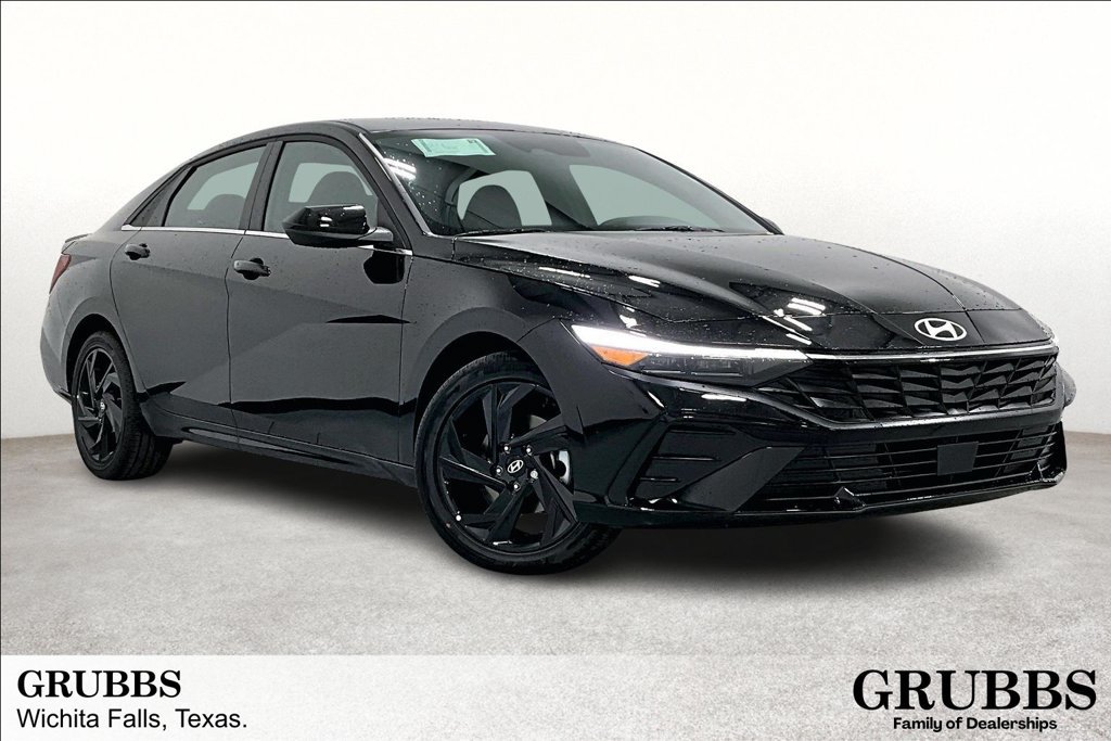 New 2026 Hyundai Elantra SEL Sport FWD image 1