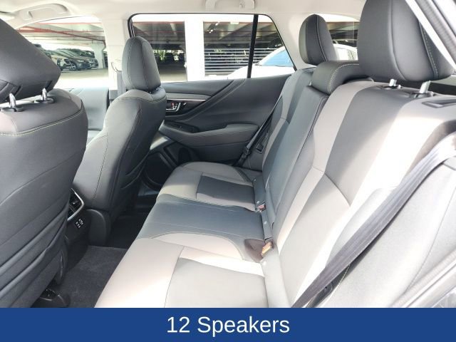 Used 2025 Subaru Outback Onyx Edition image 24