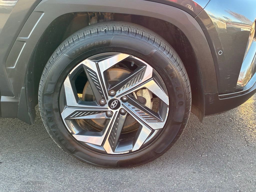 Used 2023 Hyundai Tucson Limited image 48
