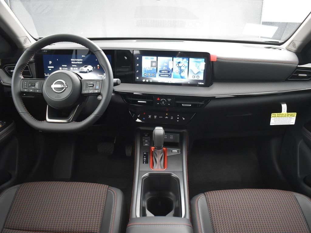 New 2026 Nissan Kicks SR w/ Cold Weather Package AWD/4WD image 9