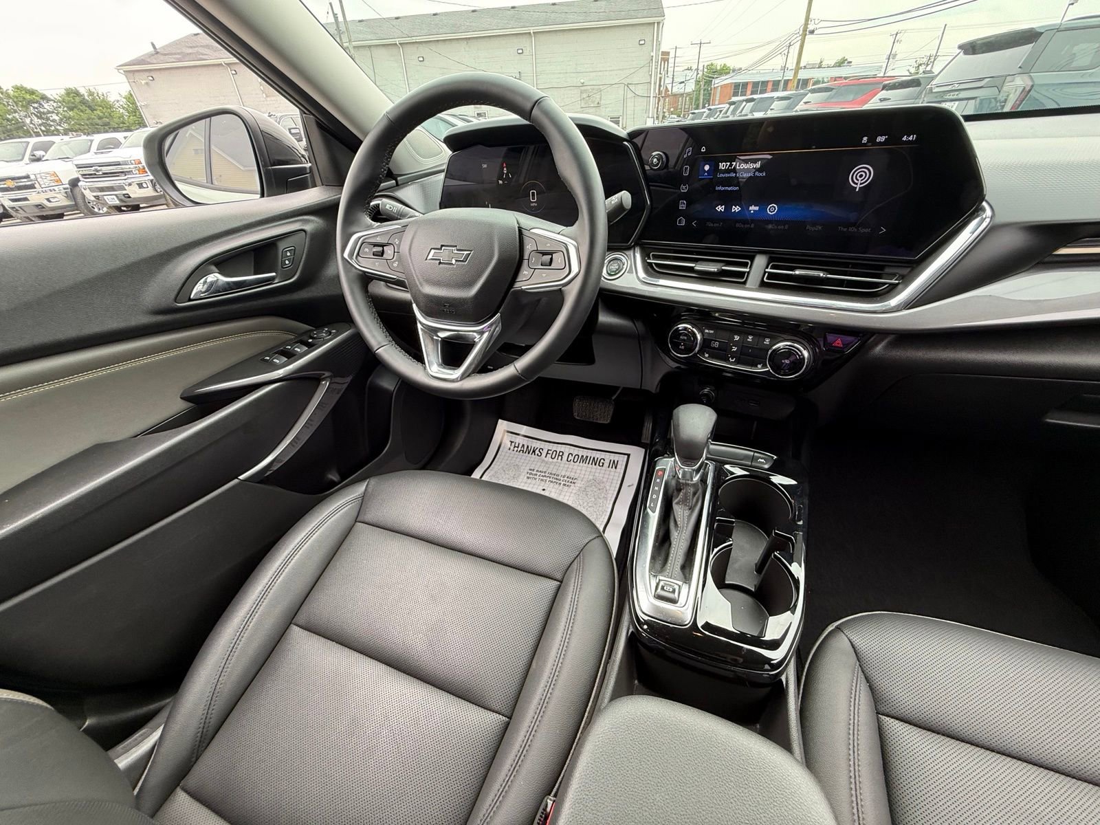 Used 2025 Chevrolet Trax ACTIV FWD image 3