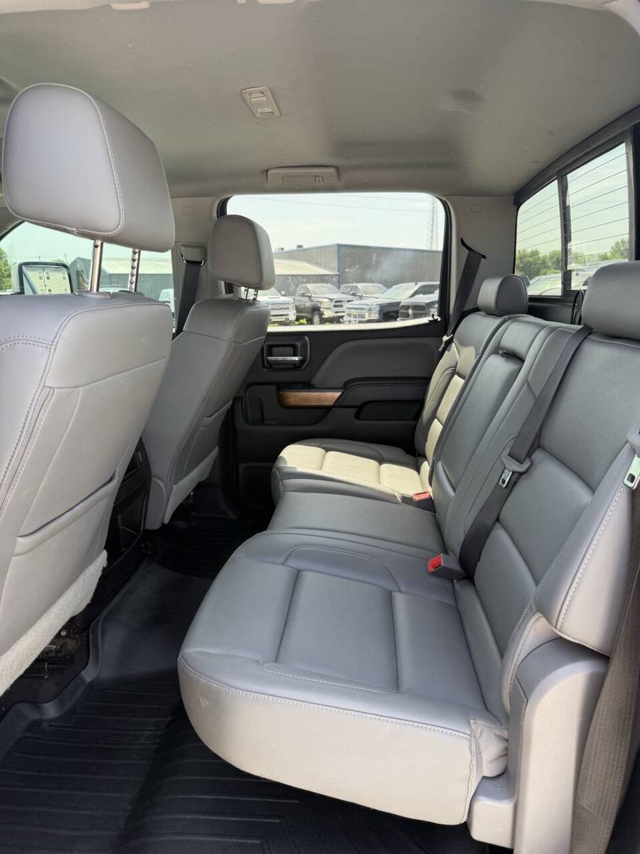 Used 2019 Chevrolet Silverado 2500 LTZ w/ Duramax Plus Package AWD/4WD image 11