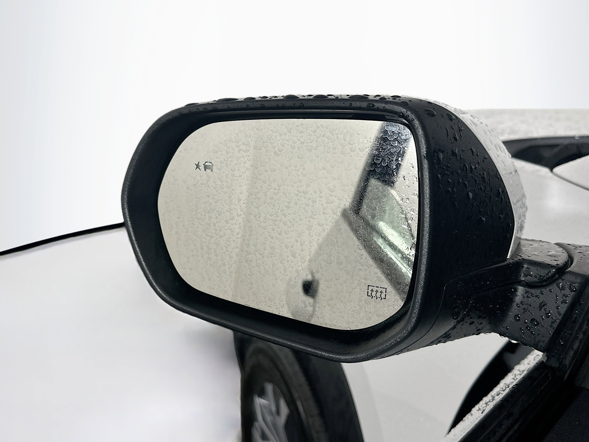 Used 2025 Chevrolet Equinox LT image 16