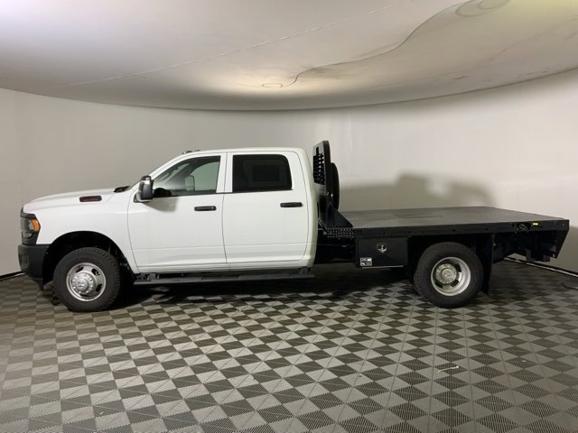 Used 2024 RAM 3500 Tradesman w/ Electrical Accessory Group image 14