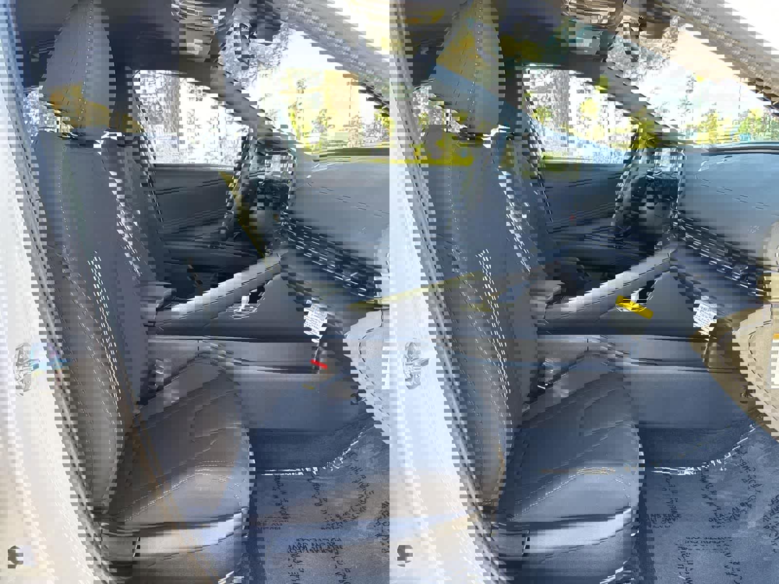 Certified 2025 Hyundai Elantra SEL image 36