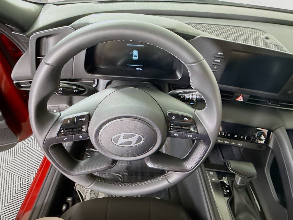 Certified 2025 Hyundai Elantra Sport w/ Cargo Package FWD image 19