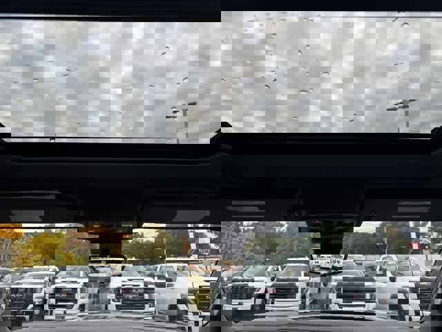 New 2026 GMC Sierra 1500 Denali w/ Denali Reserve Package image 16