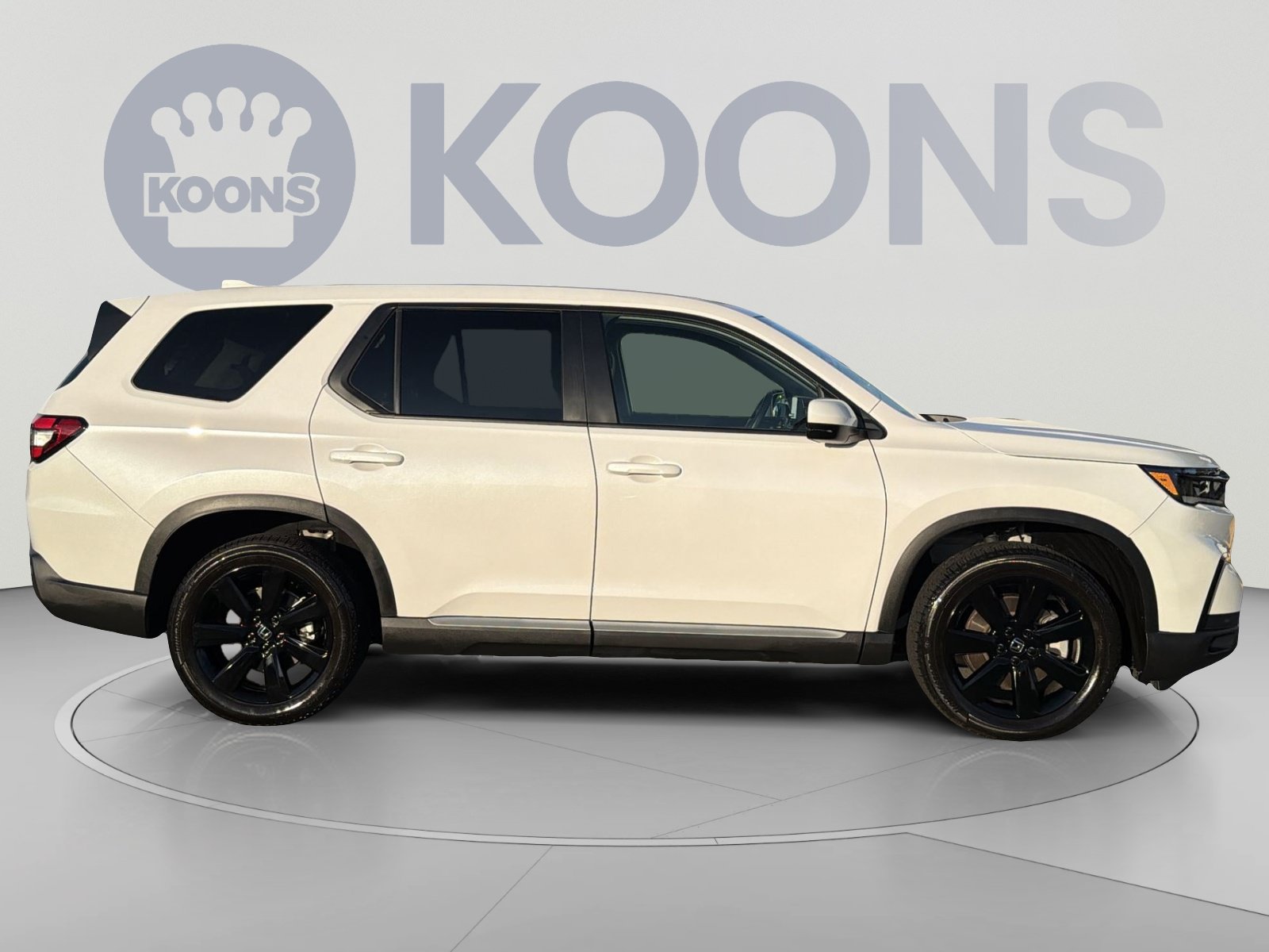 Used 2025 Honda Pilot EX-L image 8
