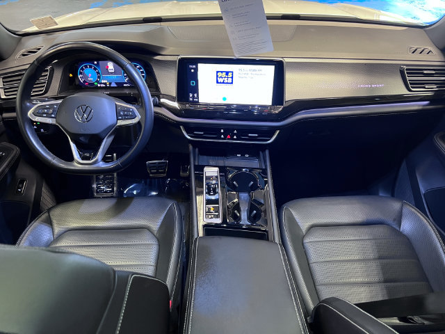 Certified 2025 Volkswagen Atlas Cross Sport SEL R-Line AWD/4WD image 19