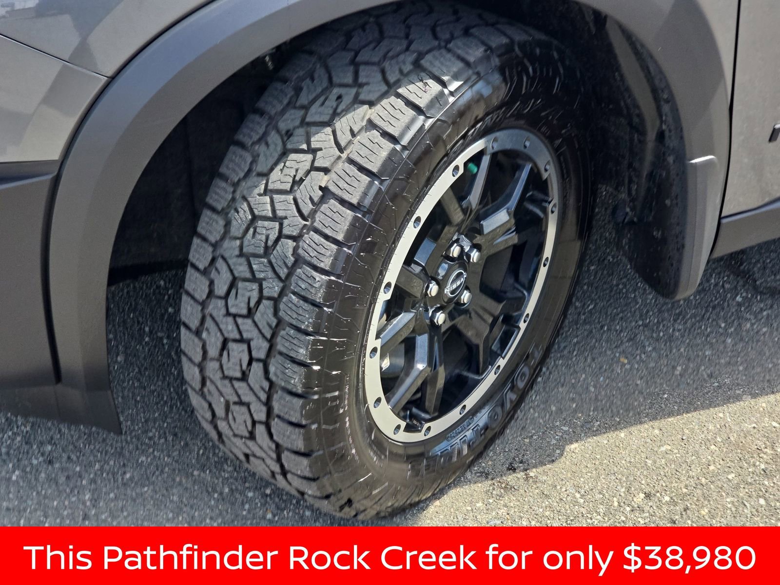 Used 2025 Nissan Pathfinder Rock Creek image 40