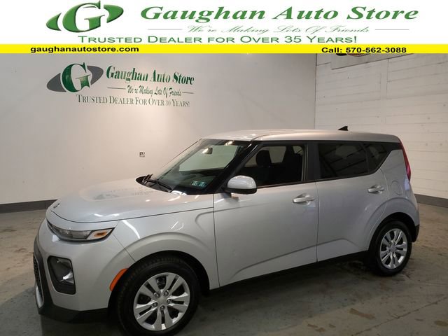 Used 2020 Kia Soul LX image 1